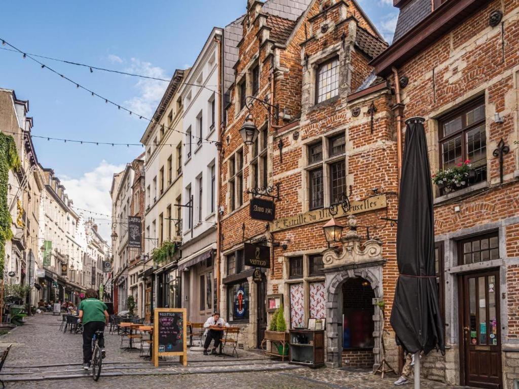 Superbe Appartement Au Coeur Du Sablon Bruksela Zewnętrze zdjęcie