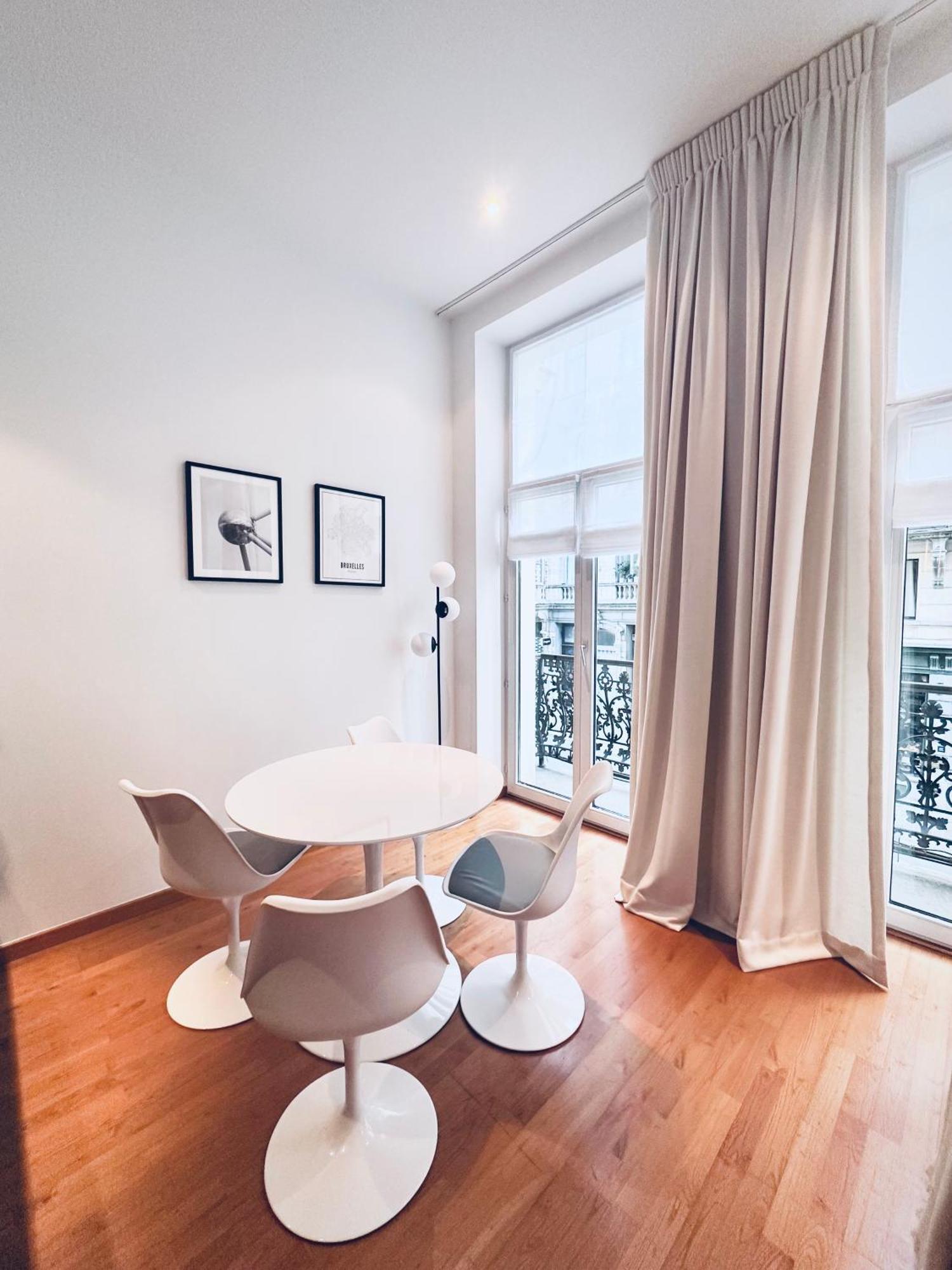Superbe Appartement Au Coeur Du Sablon Bruksela Zewnętrze zdjęcie