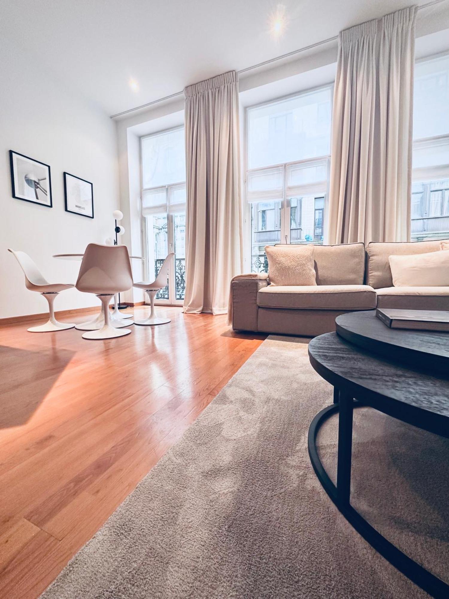 Superbe Appartement Au Coeur Du Sablon Bruksela Zewnętrze zdjęcie