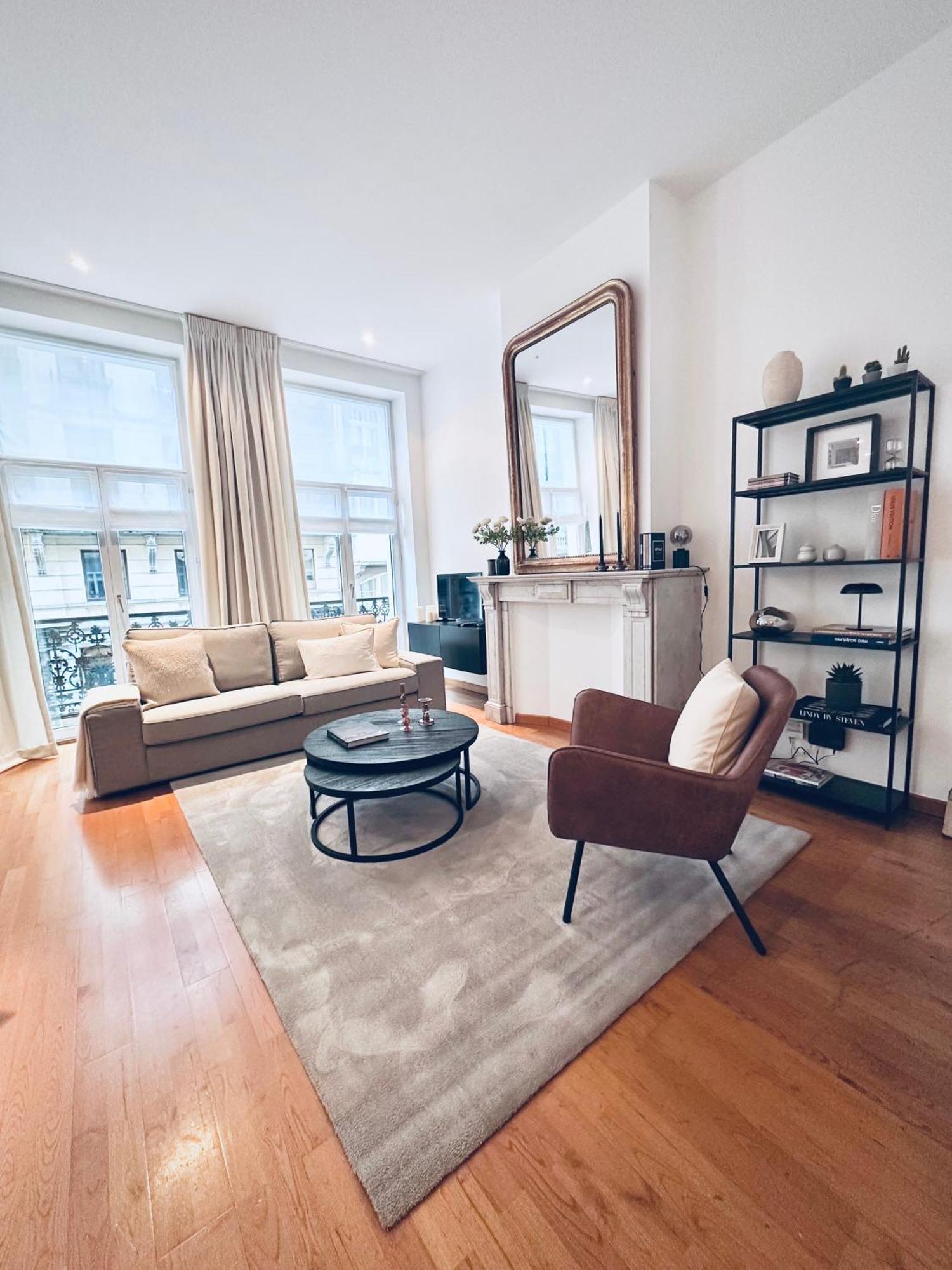 Superbe Appartement Au Coeur Du Sablon Bruksela Zewnętrze zdjęcie
