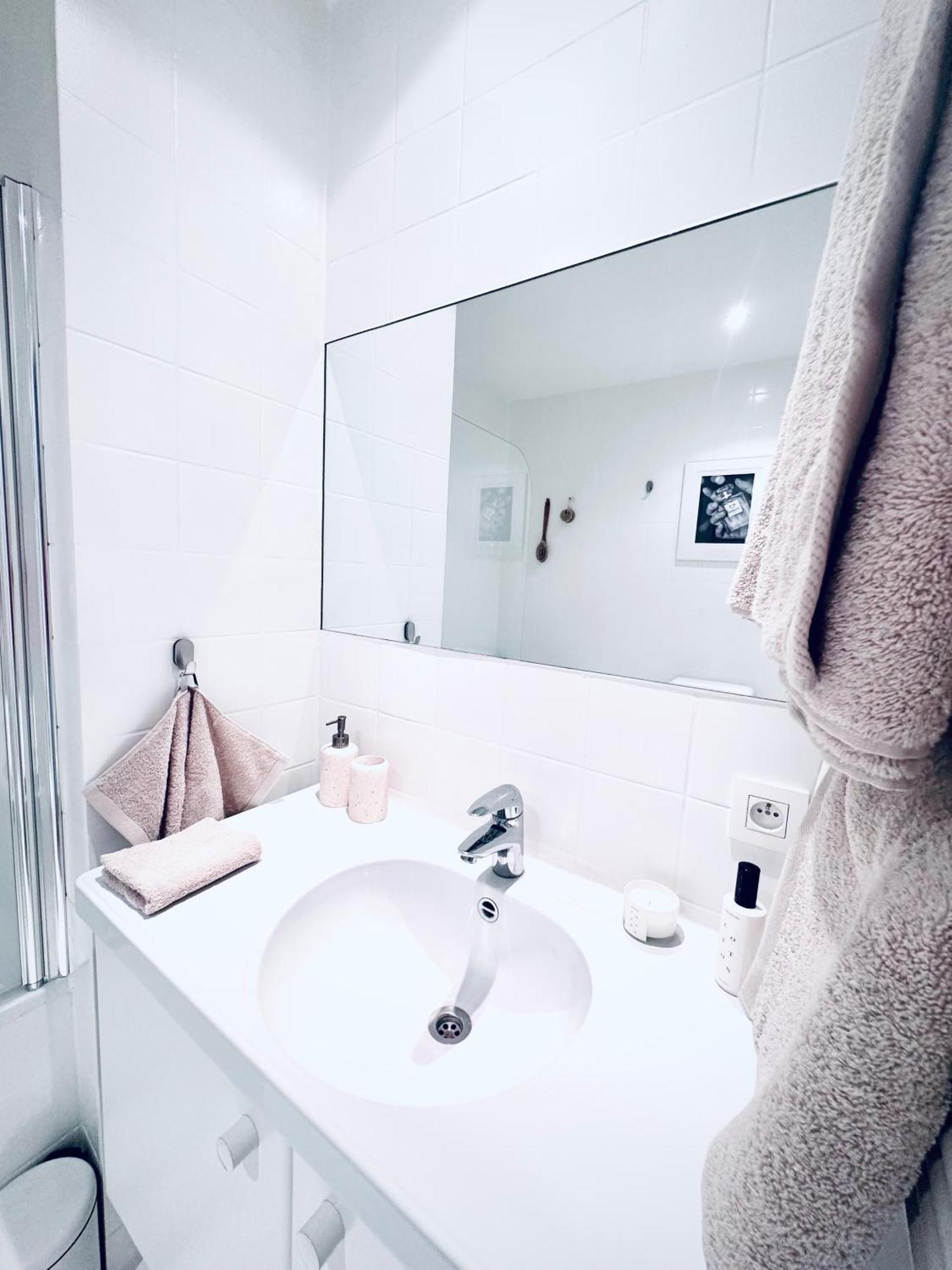 Superbe Appartement Au Coeur Du Sablon Bruksela Zewnętrze zdjęcie